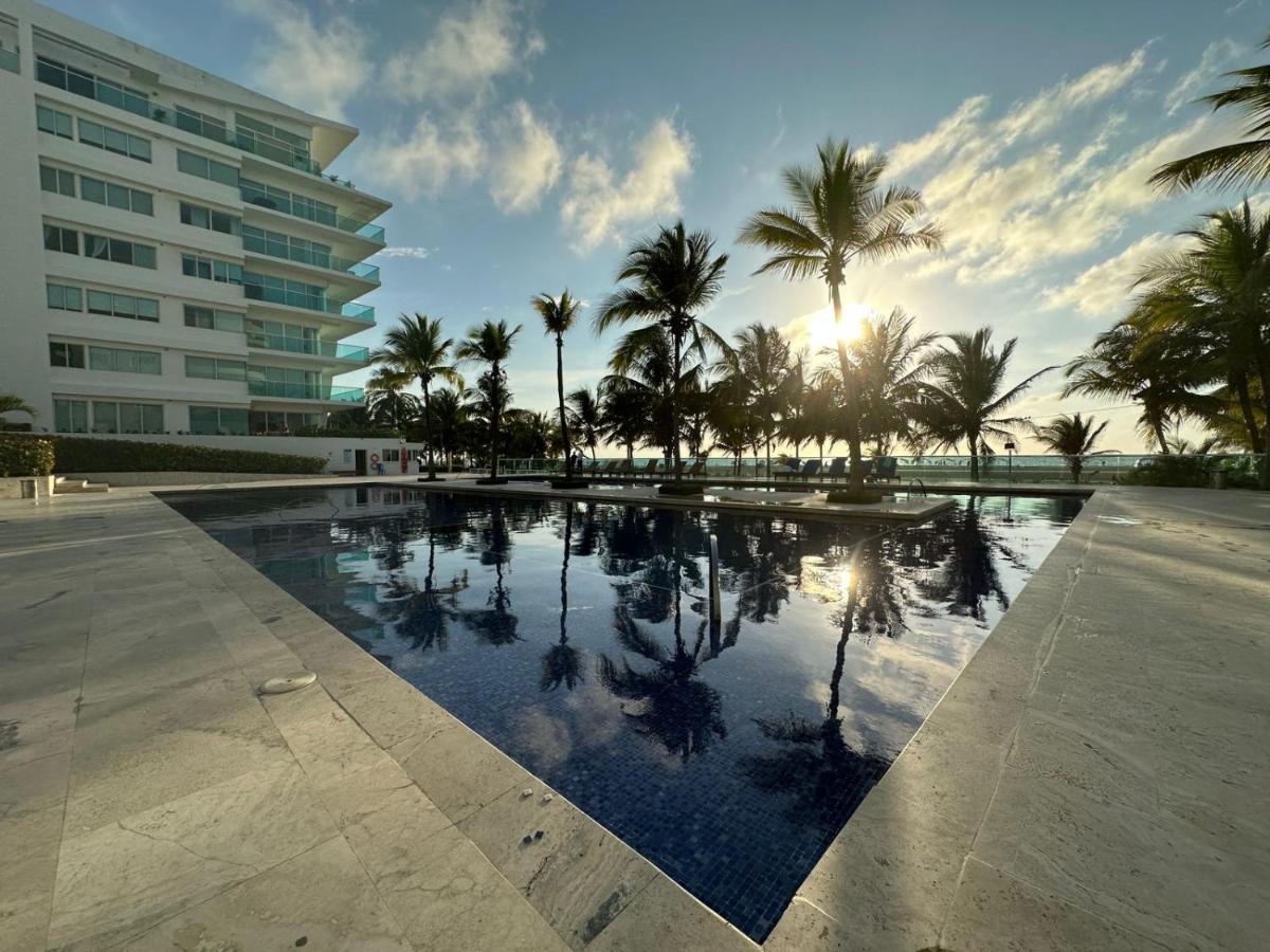 Espectacular Apto En Cartagena Con Salida Directa A La Playa Lejlighed Eksteriør billede